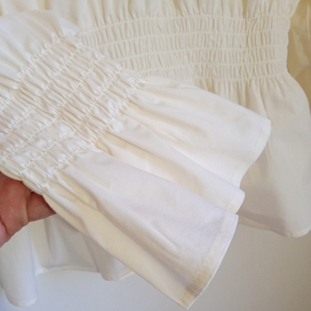 Belle Sky off white Cotton smocked long sleeve top women's size small - Picture 3 of 7